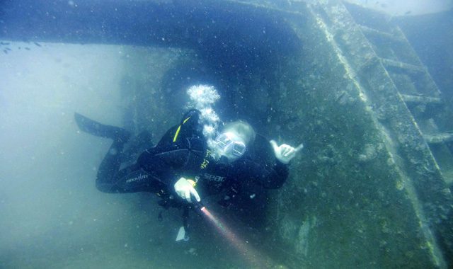 PADI Specialty Instructor Course PADI Specialty Instructor Course - Image 6